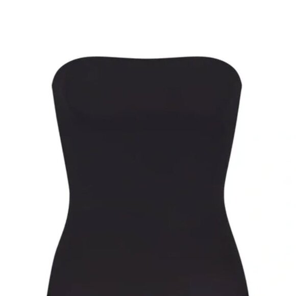 NWT SKIMS Fits Everybody Tube Top Built in Shelf Bra Onyx Black Size S - Picture 4 of 5